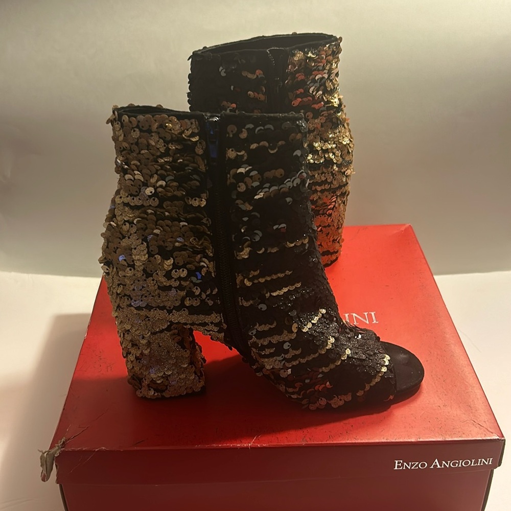 Enzo Angiolini black-gold , open toe sequined boots. Very Demure. In EUC .